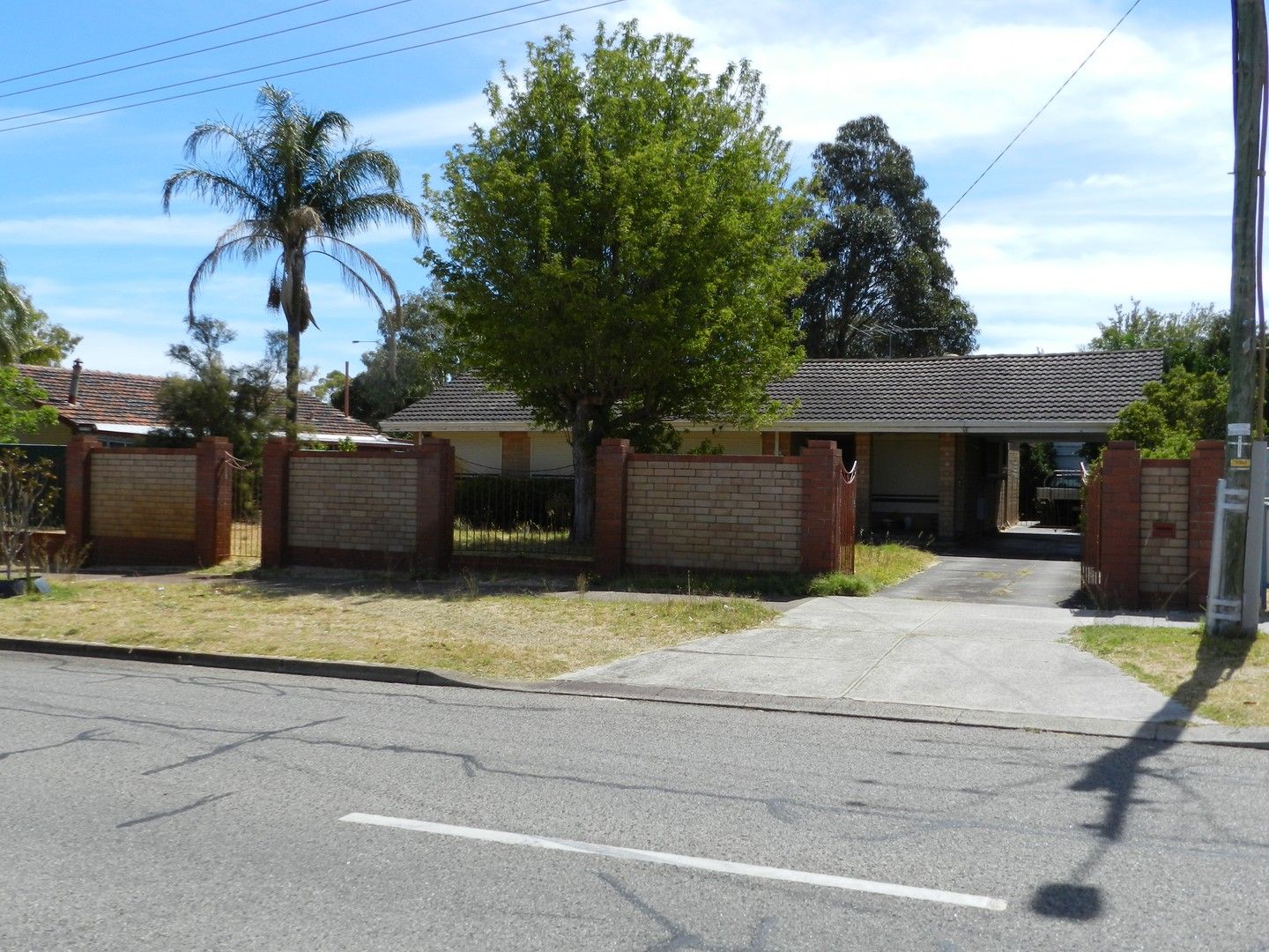 4 bedrooms House in 51 Goodall Street GOSNELLS WA, 6110
