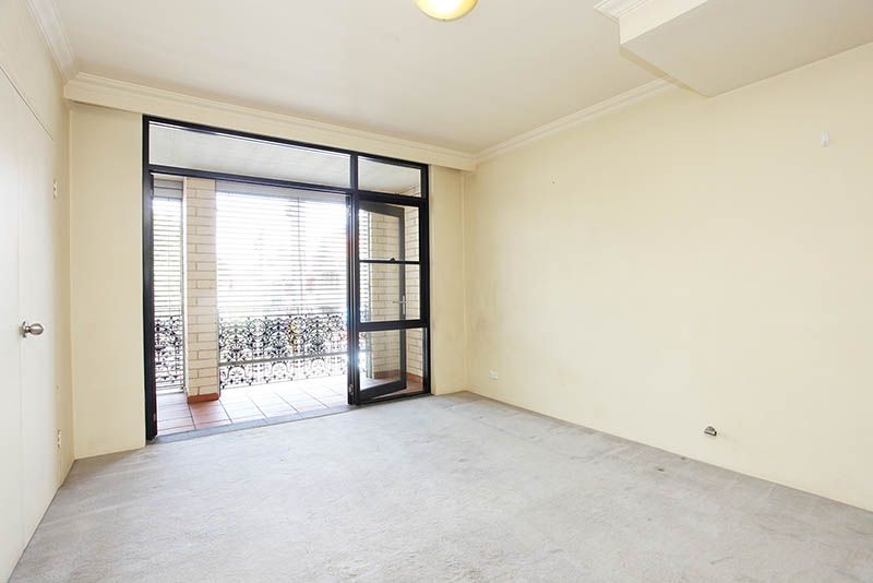 1 bedrooms Apartment / Unit / Flat in 1/144A Foveaux Street SURRY HILLS NSW, 2010