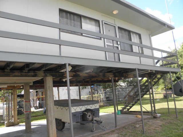 1 bedrooms Apartment / Unit / Flat in 4/82 Sonoma Street COLLINSVILLE QLD, 4804