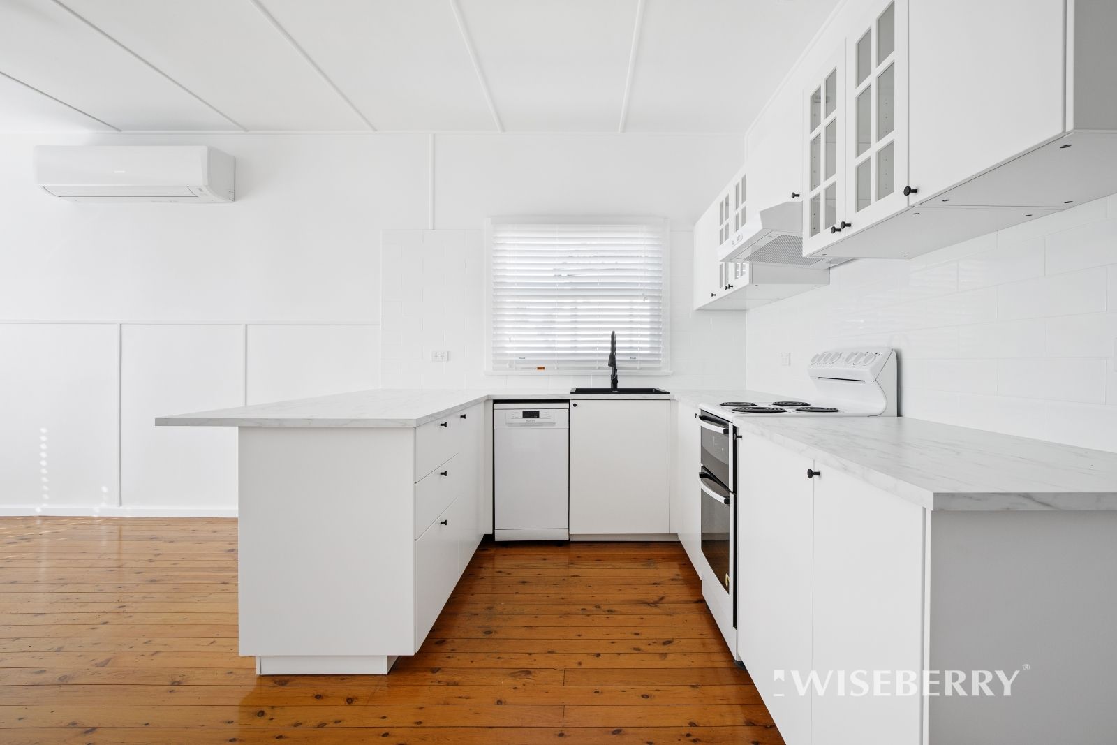 4 Chelmsford Rd, Lake Haven NSW 2263 House For Rent Domain