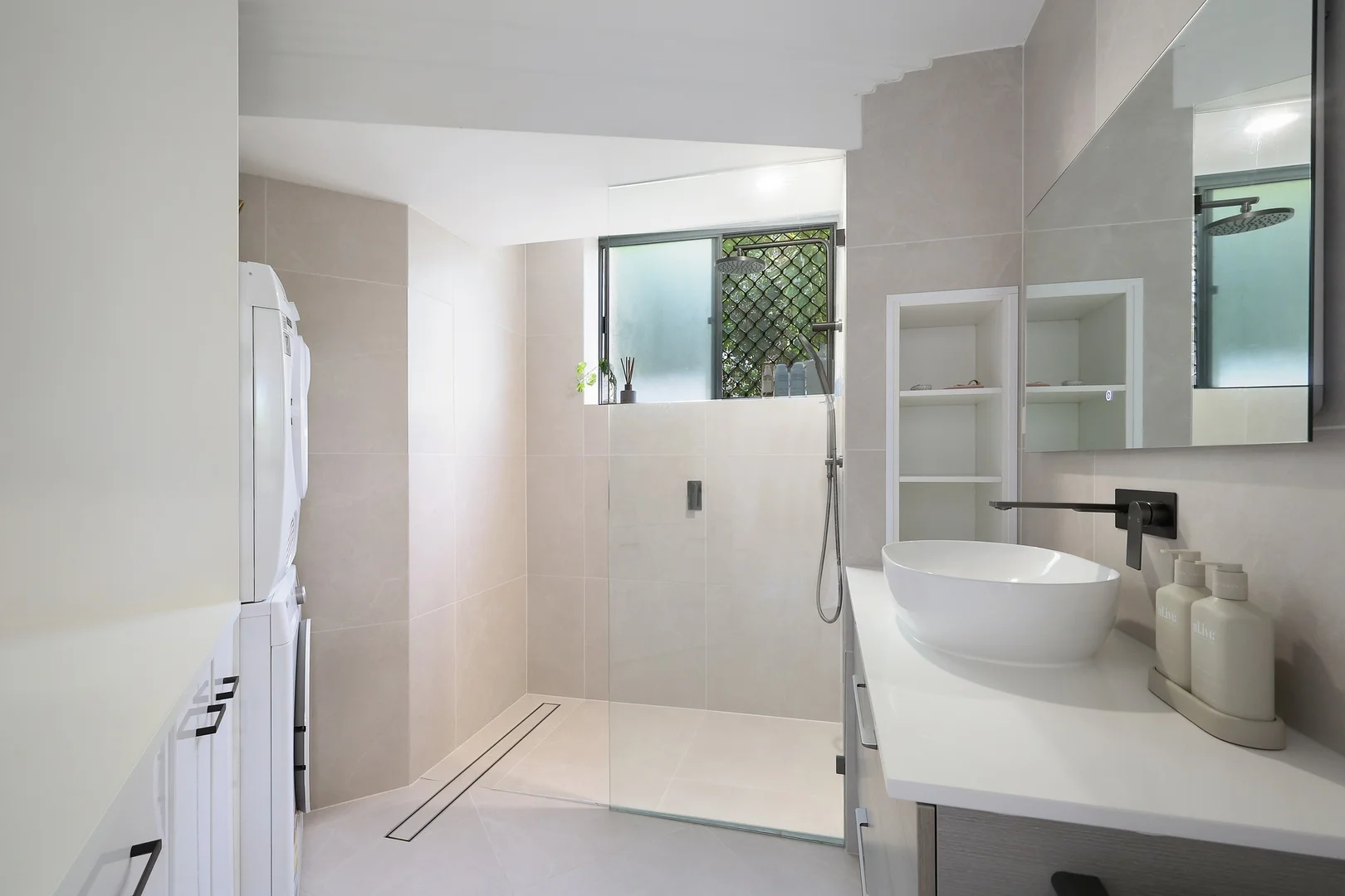 Additional image 11 of 5/116 Petrel Avenue, Mermaid Beach QLD 4218