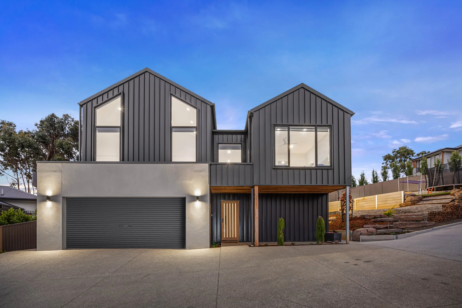 Additional image 2 of 10 Home Valley Chase, Brown Hill VIC 3350