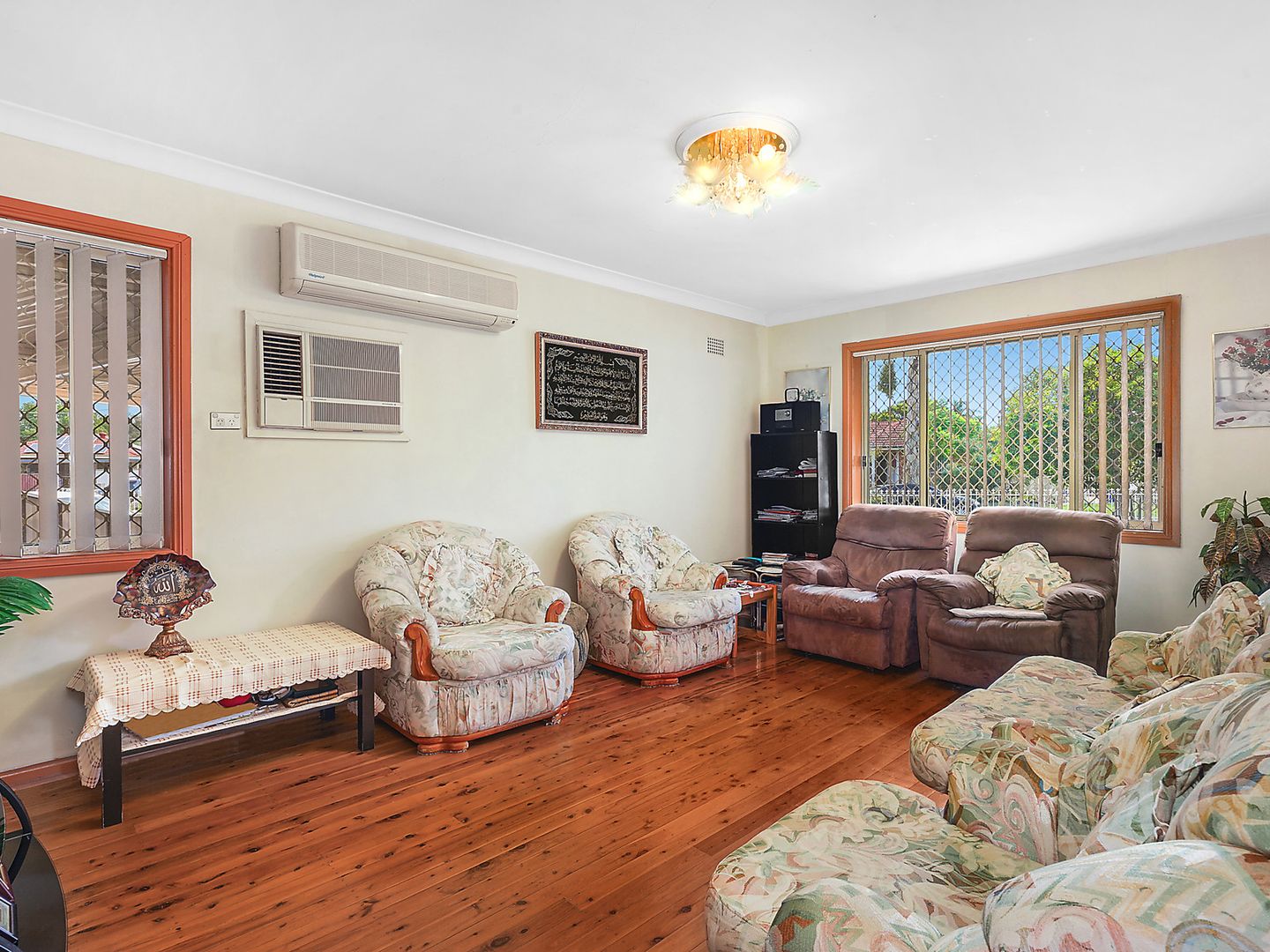 7 Bobin Road, Sadleir NSW 2168, Image 2