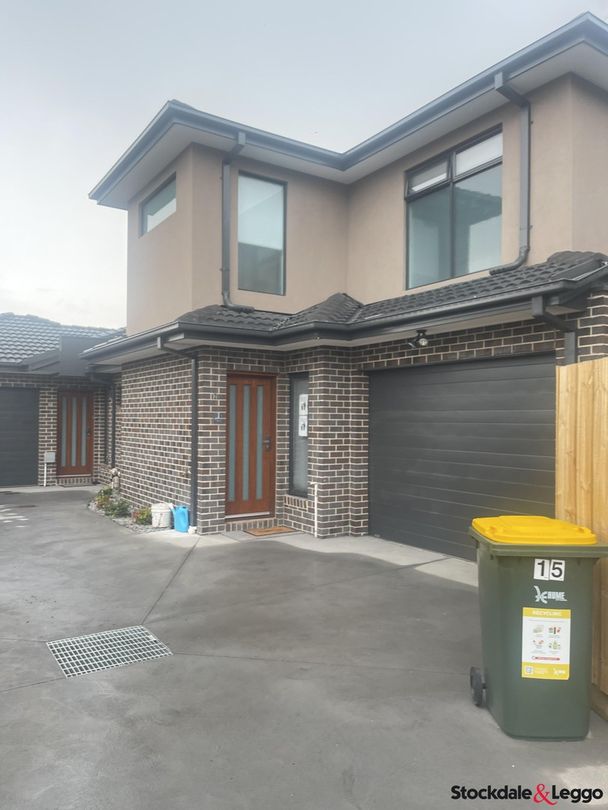 2 bedrooms House in 2/15 Apollo Crescent DALLAS VIC, 3047