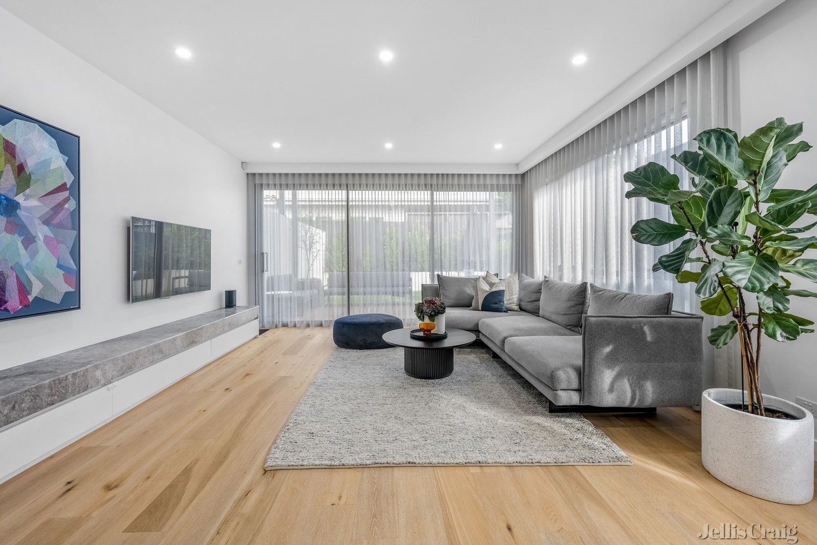 209a Union Street, Brunswick West VIC 3055 House For Rent 1,400