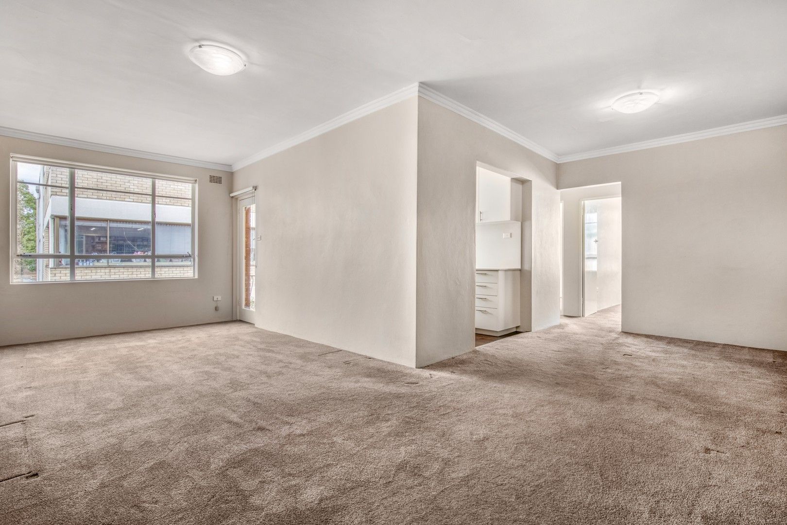 2 bedrooms Apartment / Unit / Flat in 8/50 Neridah Street CHATSWOOD NSW, 2067