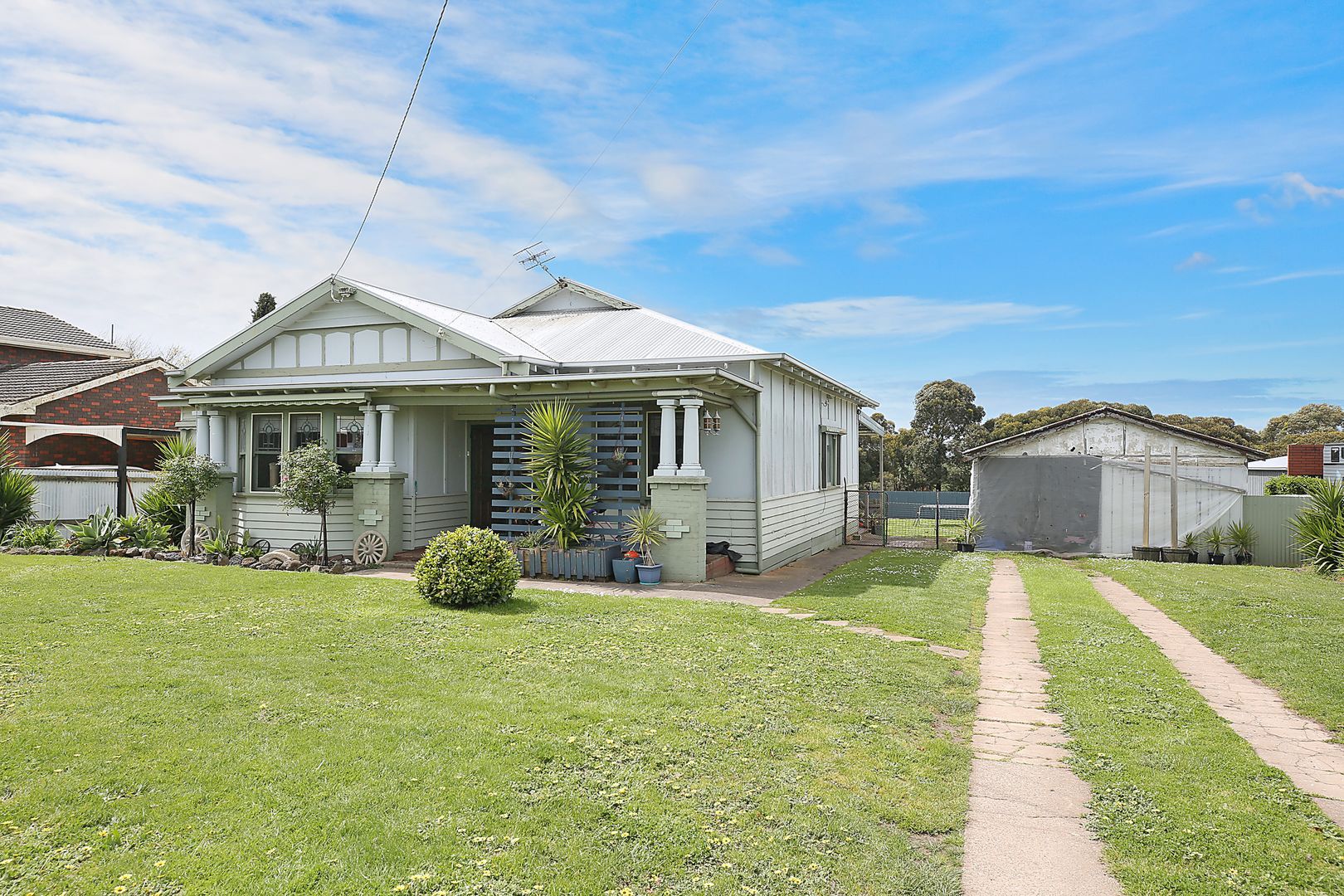 106 Walker Street, Cobden VIC 3266, Image 1