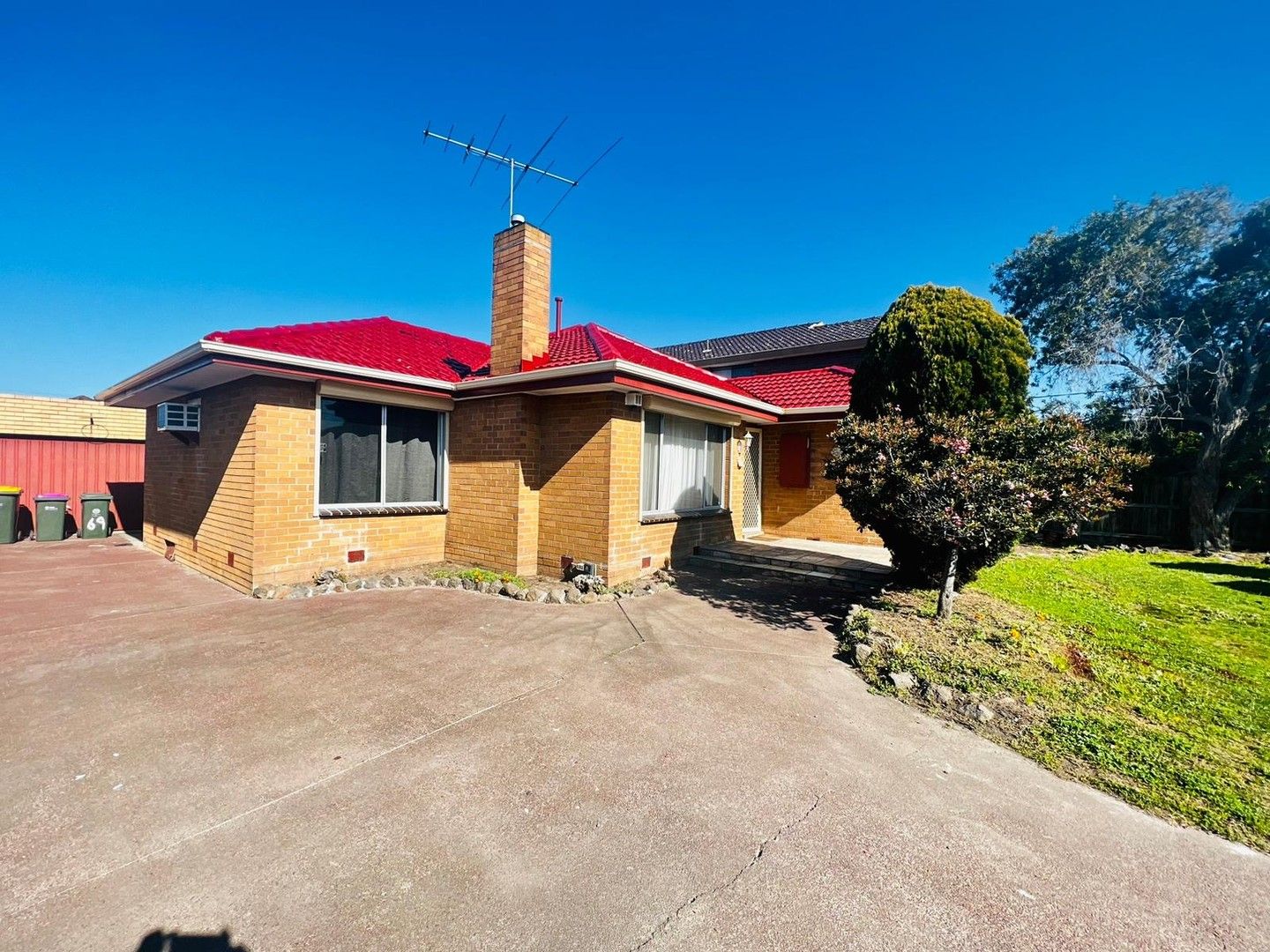 3 bedrooms House in 69 Kingsway Drive LALOR VIC, 3075