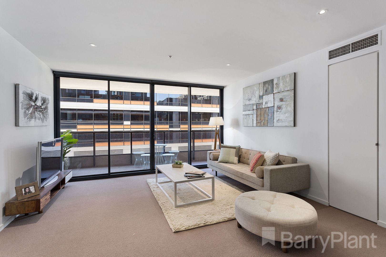 63/111 Merchant Street, Docklands VIC 3008, Image 1