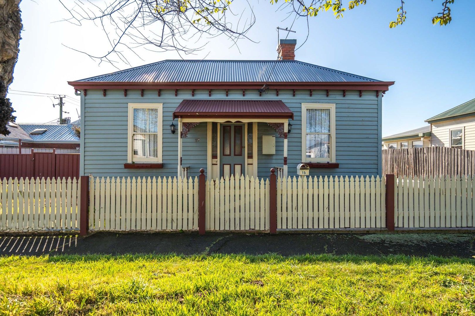 3 bedrooms House in 15 Risby Street ULVERSTONE TAS, 7315