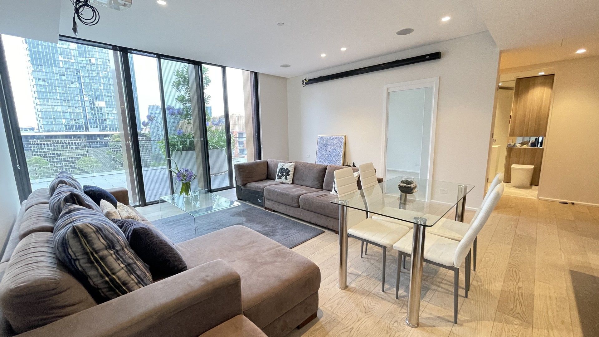 2 bedrooms Apartment / Unit / Flat in 902/8 Central Park Avenue CHIPPENDALE NSW, 2008