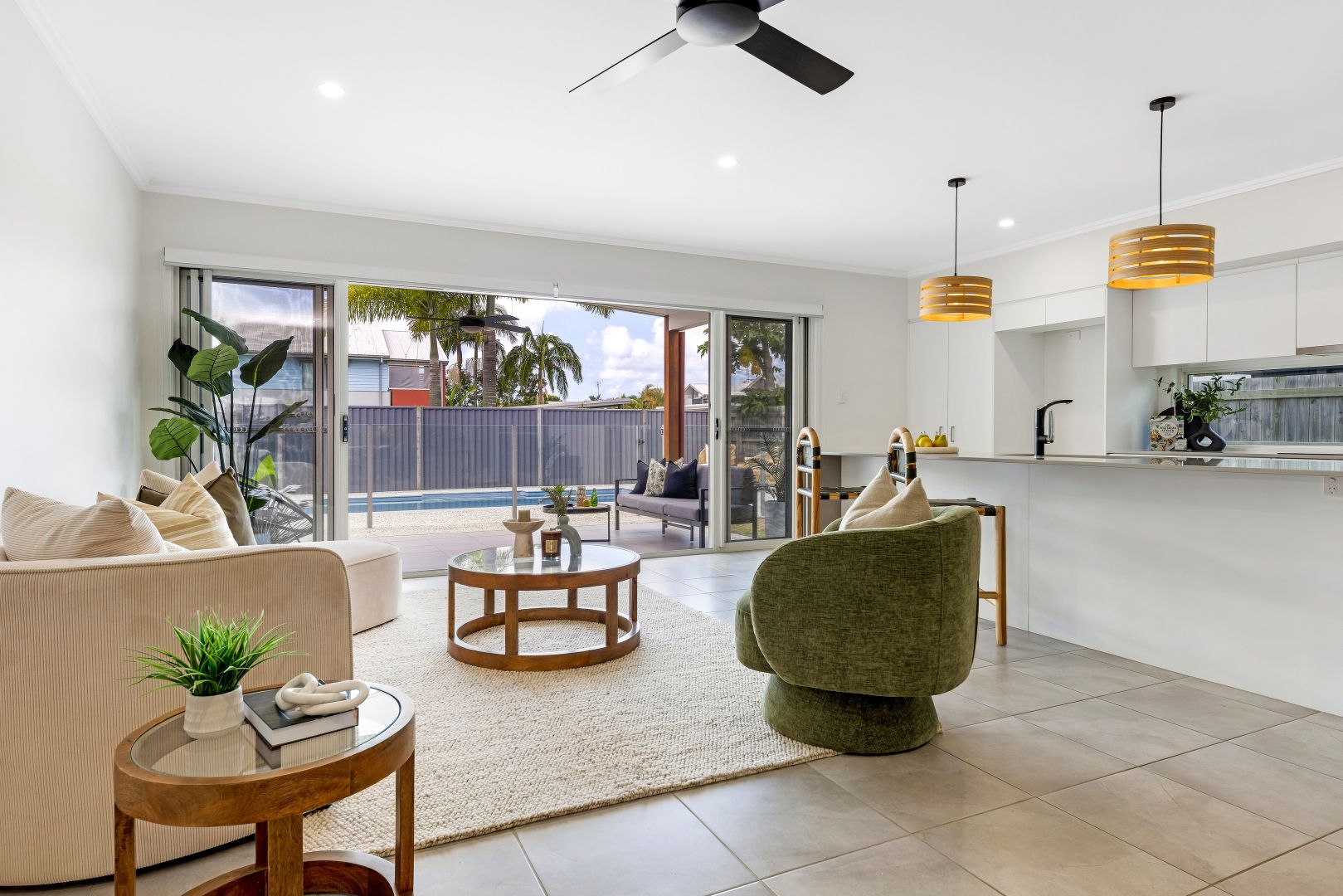 2/5 Maroochy Waters Drive, Maroochydore QLD 4558, Image 2