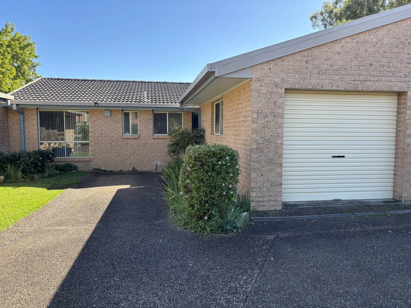 Primary image of 3/5 Waroo Place, Bomaderry NSW 2541