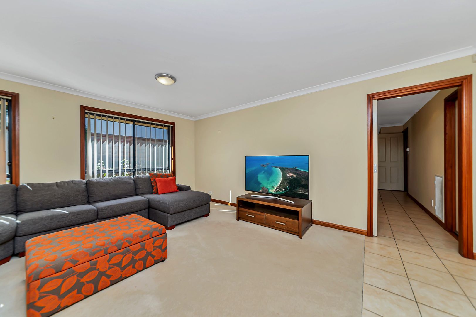 66 Stonehaven Circuit, Queanbeyan East NSW 2620, Image 2