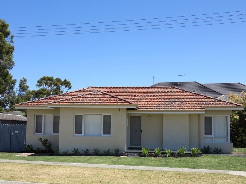 3 bedrooms House in 29 Chaucer Street YOKINE WA, 6060