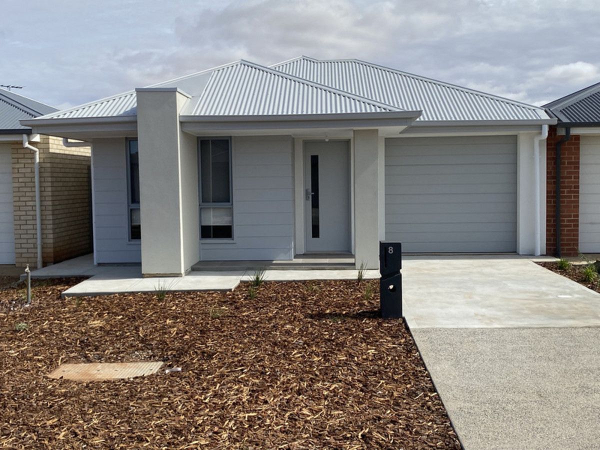 4 bedrooms House in 8 Islay Place BLAKEVIEW SA, 5114