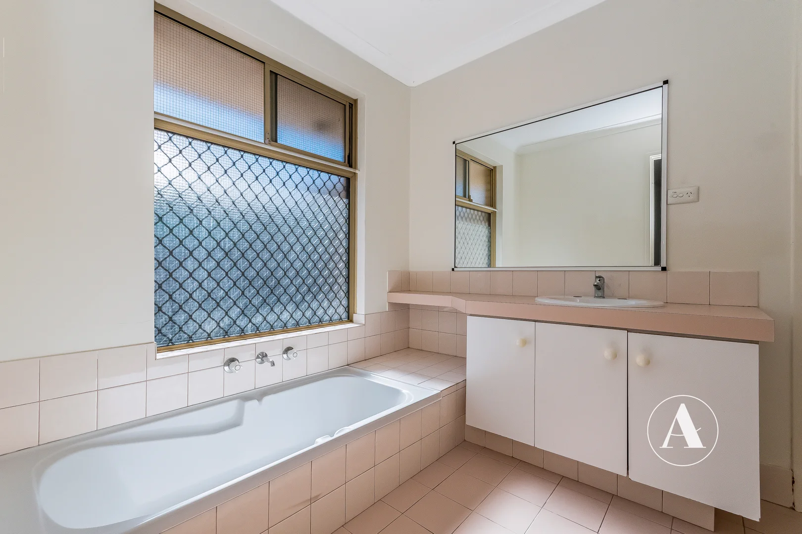 Additional image 27 of 43A Hubert Street East, Victoria Park WA 6100