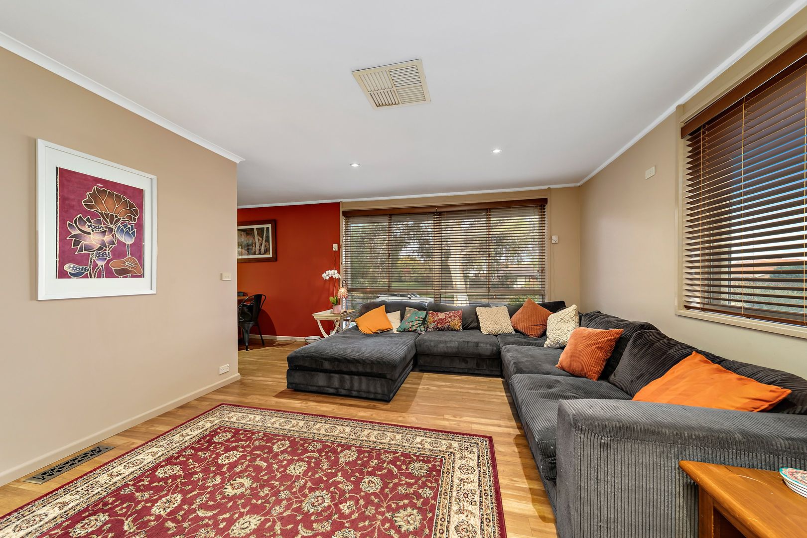 4 William Webb Drive, Evatt ACT 2617, Image 2