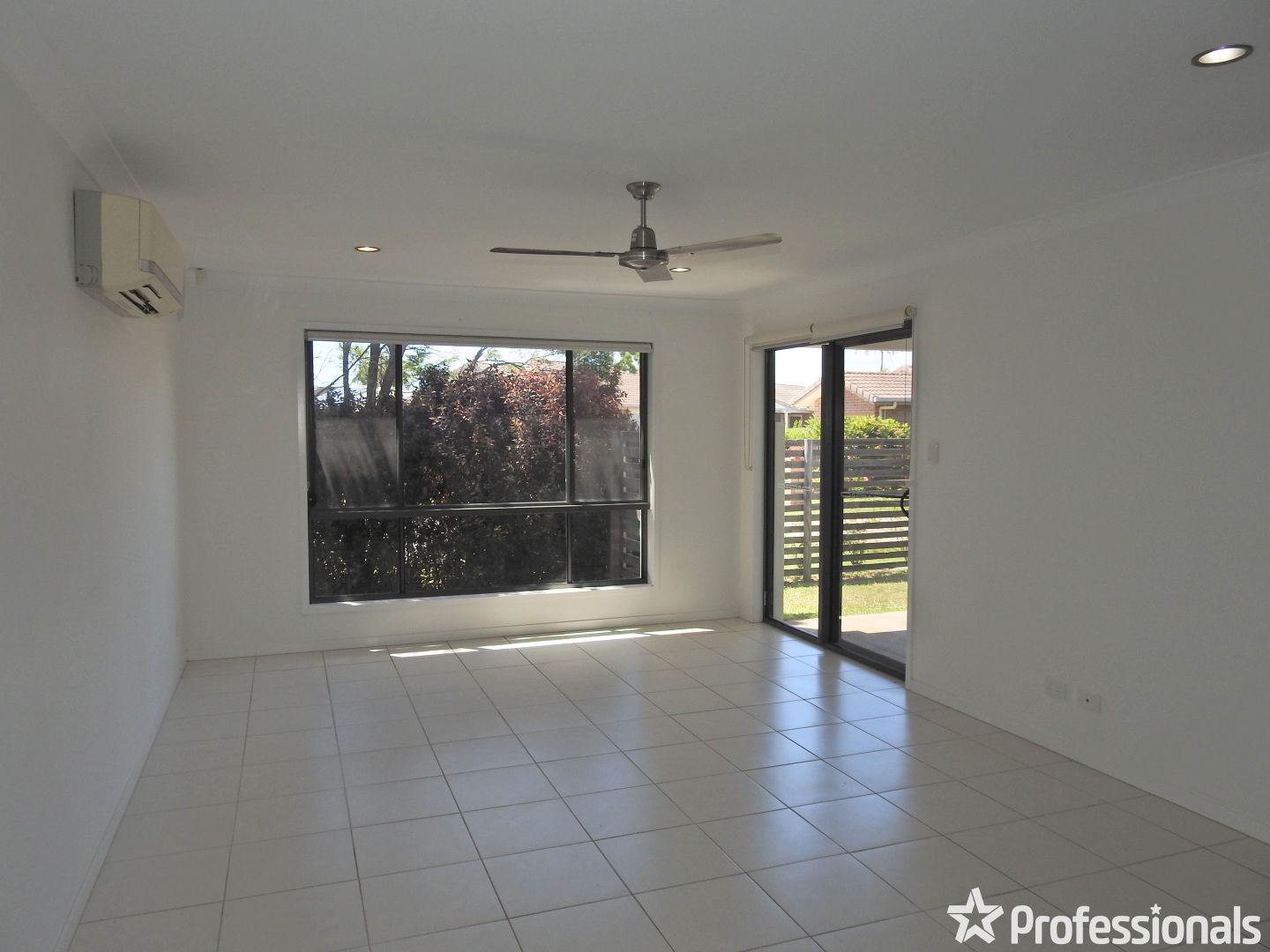 1 & 2/7 Comino Court, South Mackay QLD 4740, Image 2