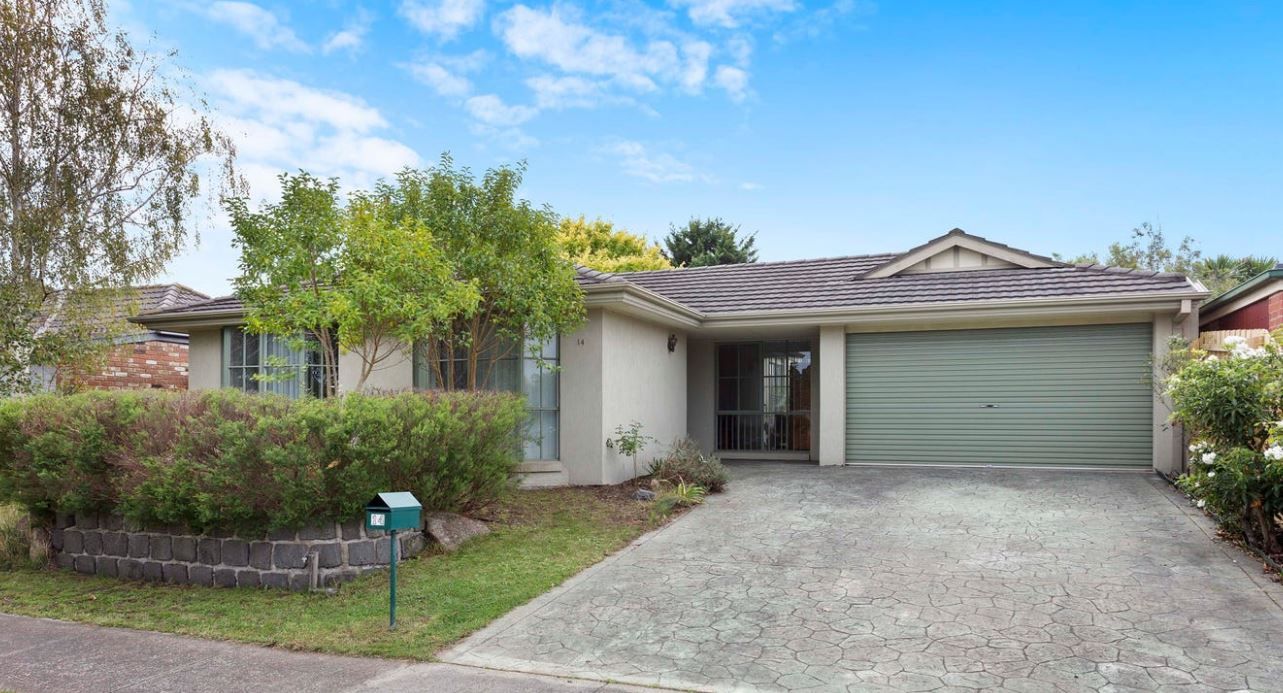 3 bedrooms House in 14 Cobblestone Avenue NARRE WARREN SOUTH VIC, 3805