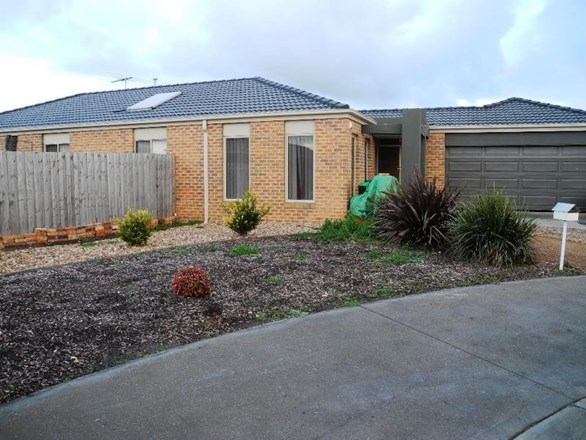 2 Coreen Court, Truganina VIC 3029