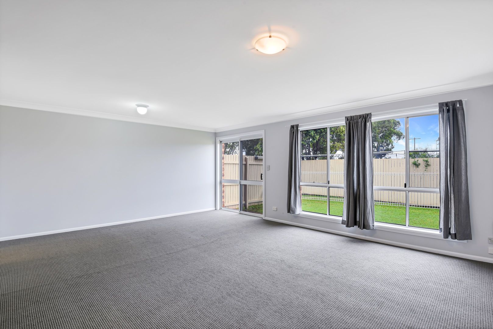 Unit 6/9-11 Amber Court, Darling Heights QLD 4350, Image 2