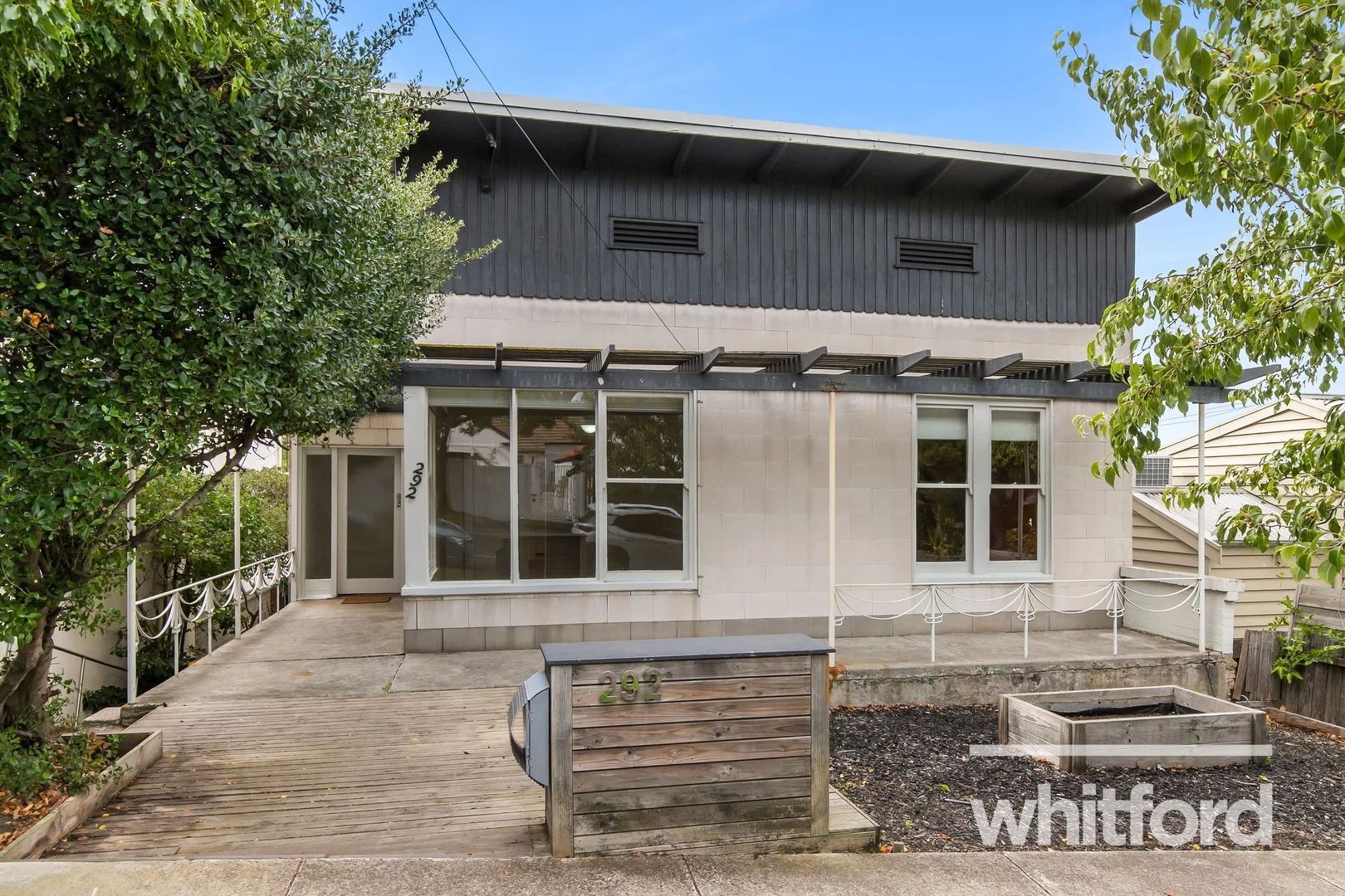 Primary image of 292 Pakington Street, Newtown VIC 3220