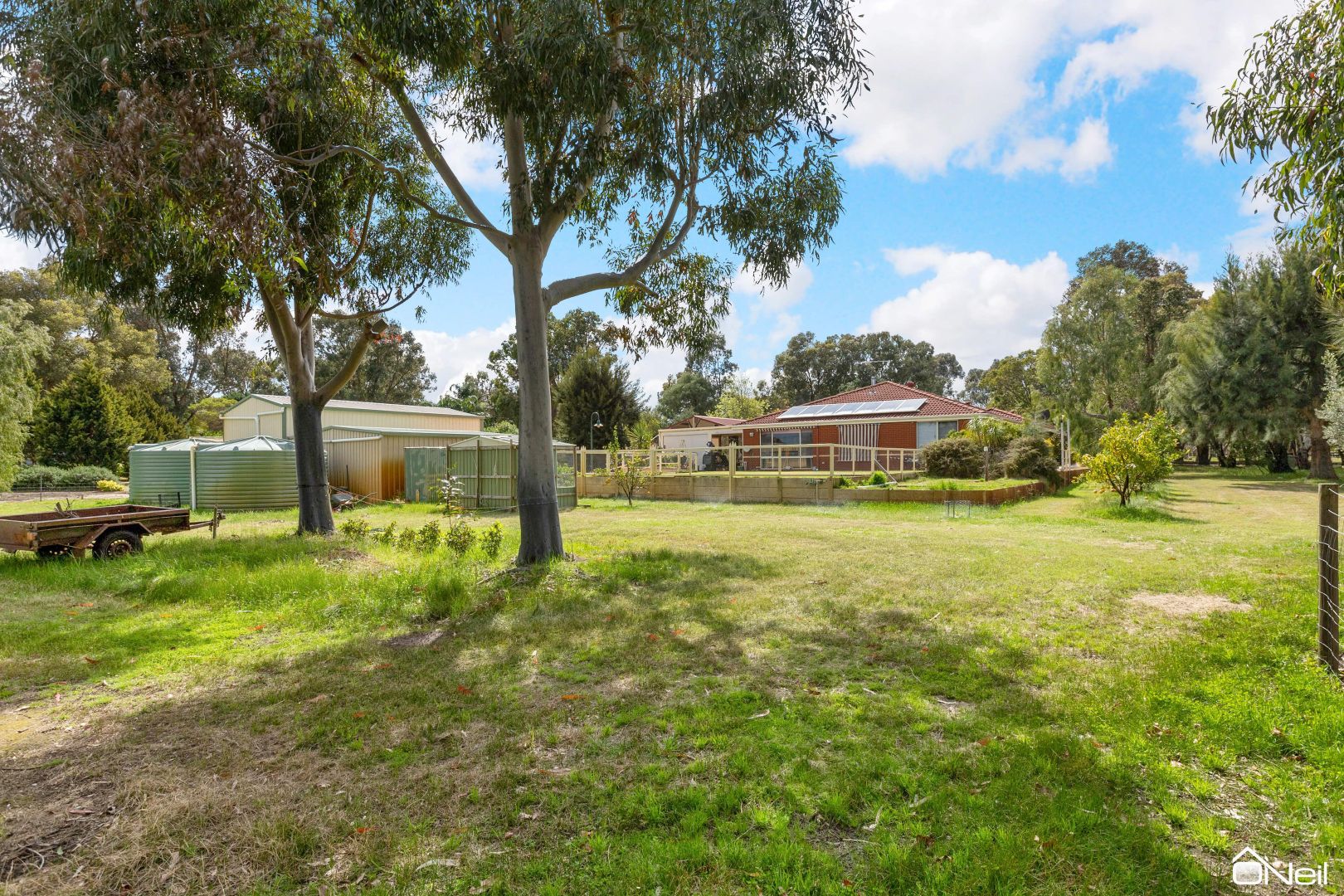 23 Mathews Close, Serpentine WA 6125, Image 2