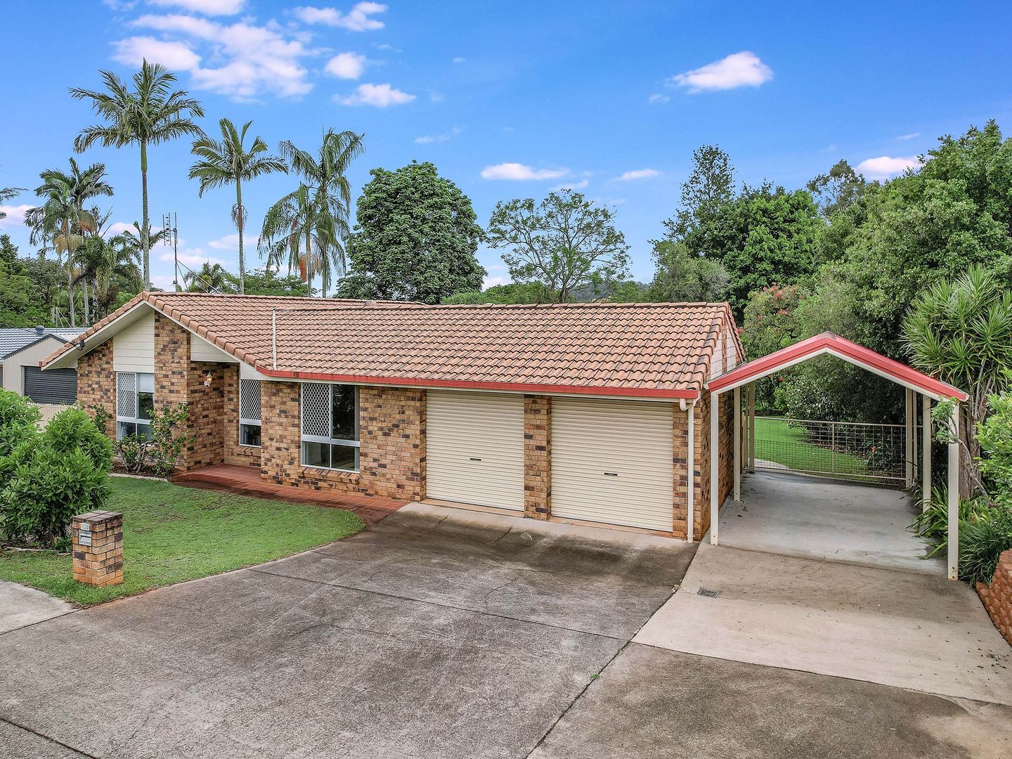 103 Coonowrin Road, Glass House Mountains QLD 4518, Image 2