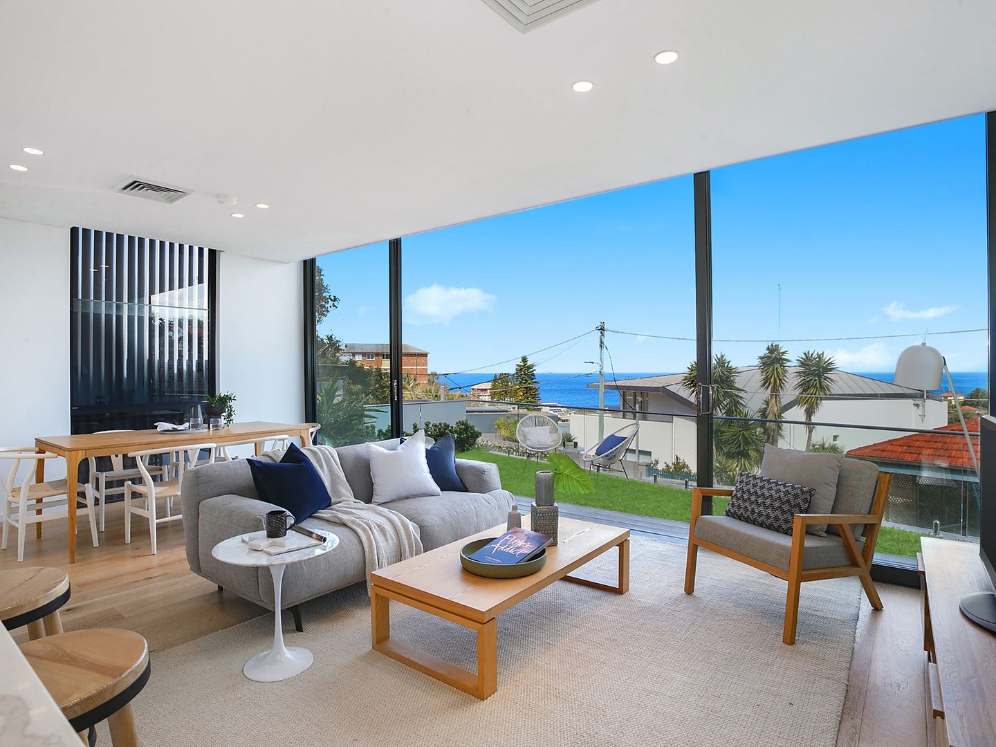 1 17 Wonderland Avenue Tamarama Nsw 2026 Domain