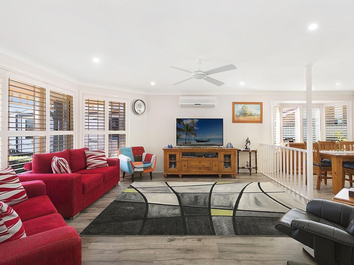 2 Bristol Close, Kanwal NSW 2259, Image 2