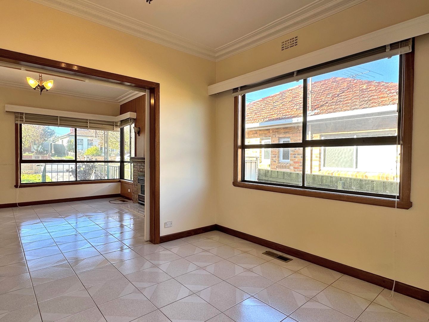 18 Wattle Grove, Reservoir VIC 3073 House For Rent 520 Domain