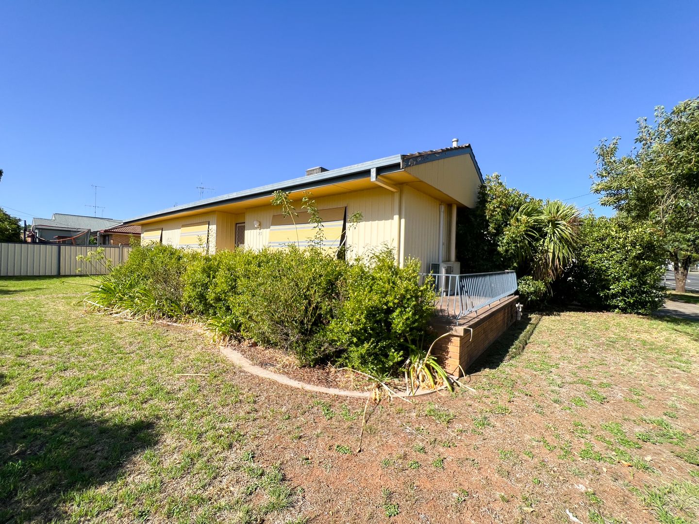 23 Wattle Street, Parkes NSW 2870, Image 2