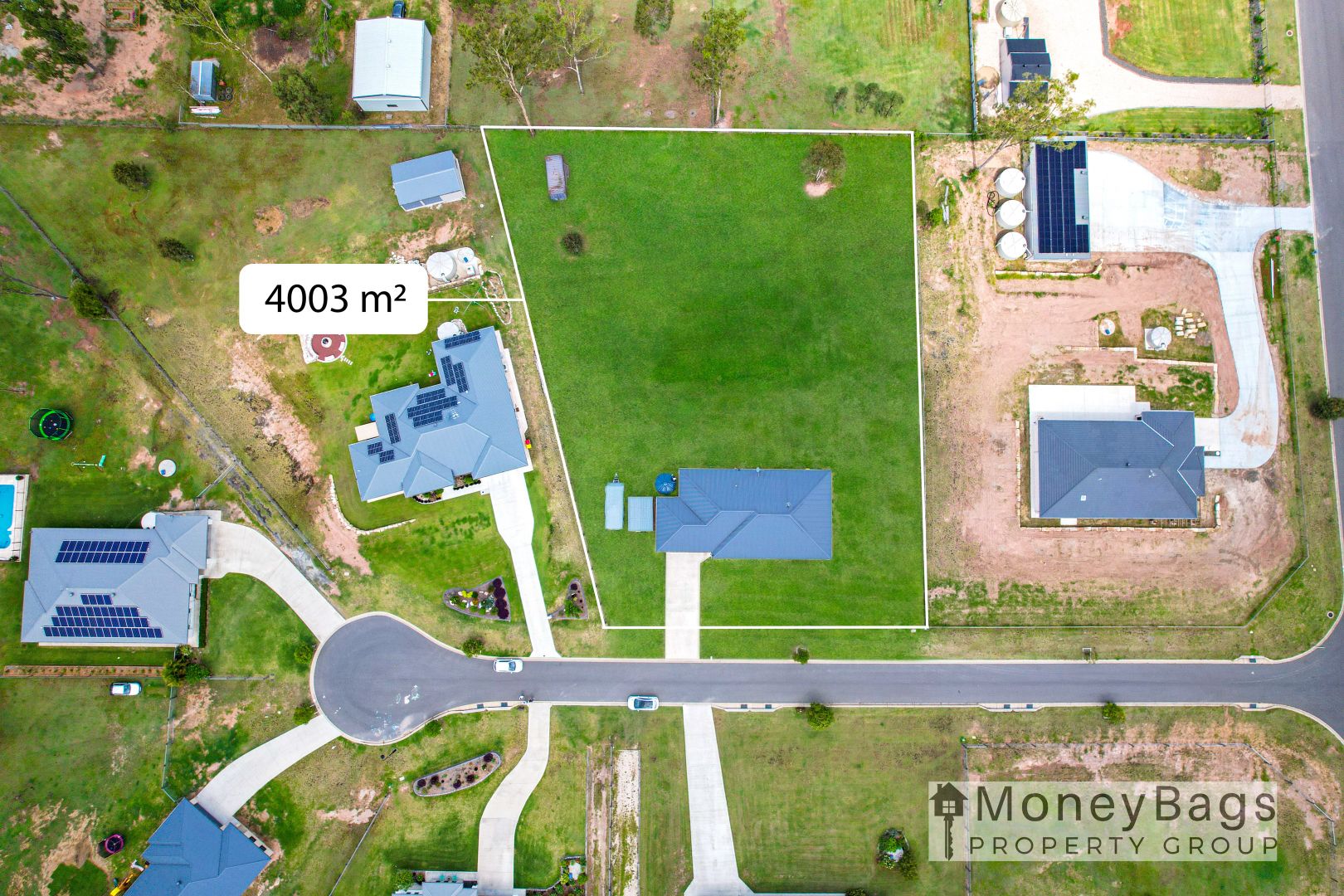 4 Cambridge Place, Kensington Grove QLD 4341, Image 2