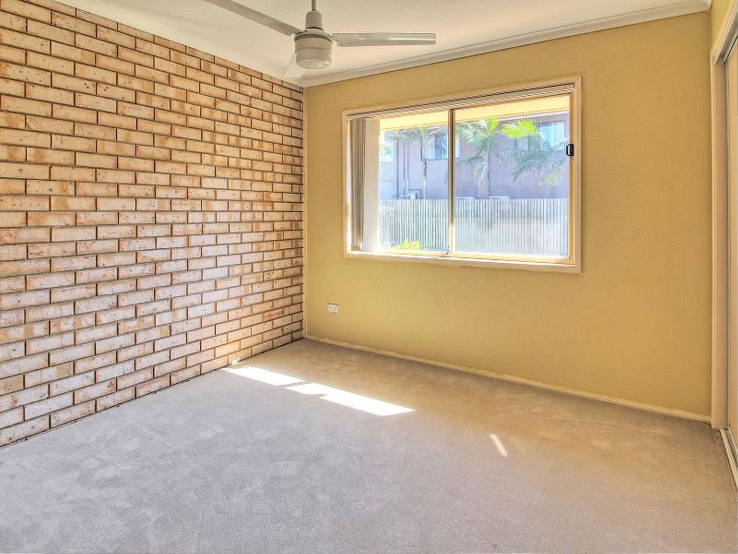 12/110 Johnson Road, Hillcrest QLD 4118 Townhouse For Rent 450