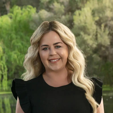 Sinead Mc Connell, Property manager