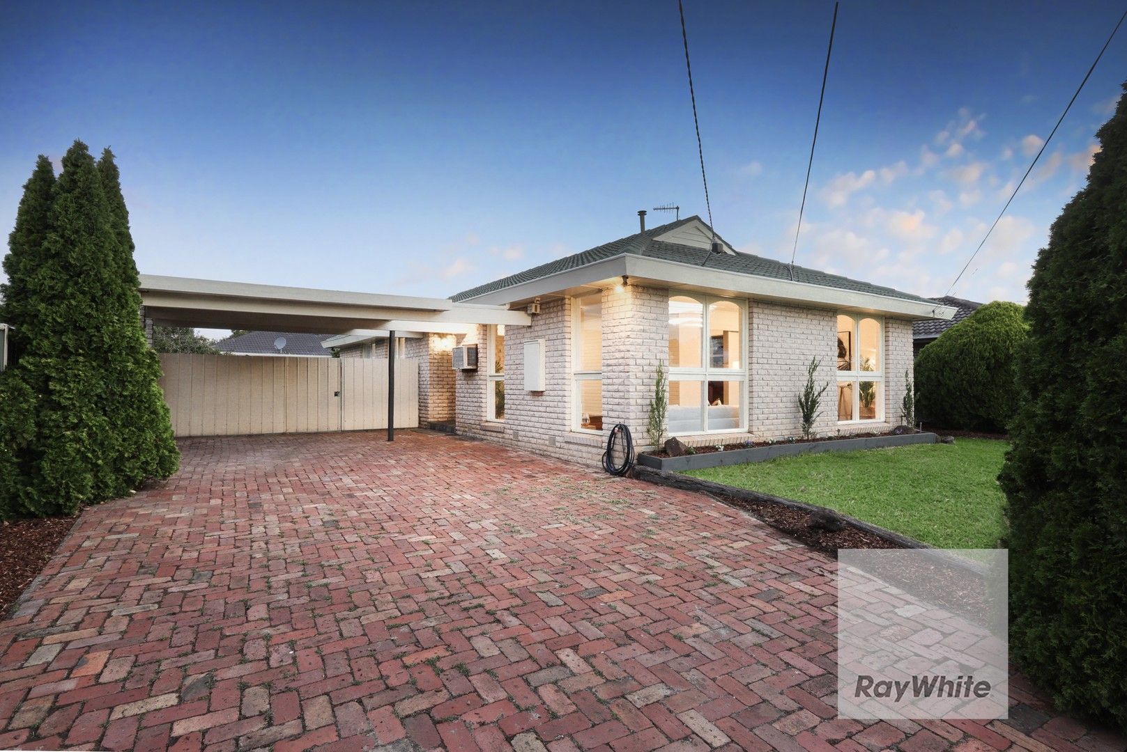 12 Wolverton Drive, Gladstone Park VIC 3043, Image 0