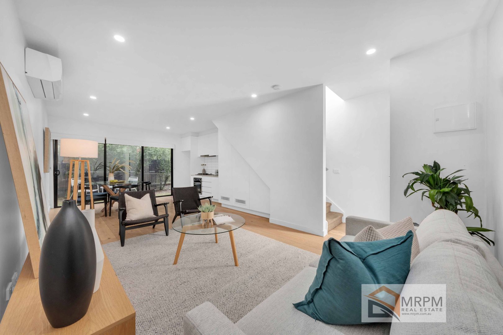 2/529 Ballarat Road, Albion VIC 3020, Image 2