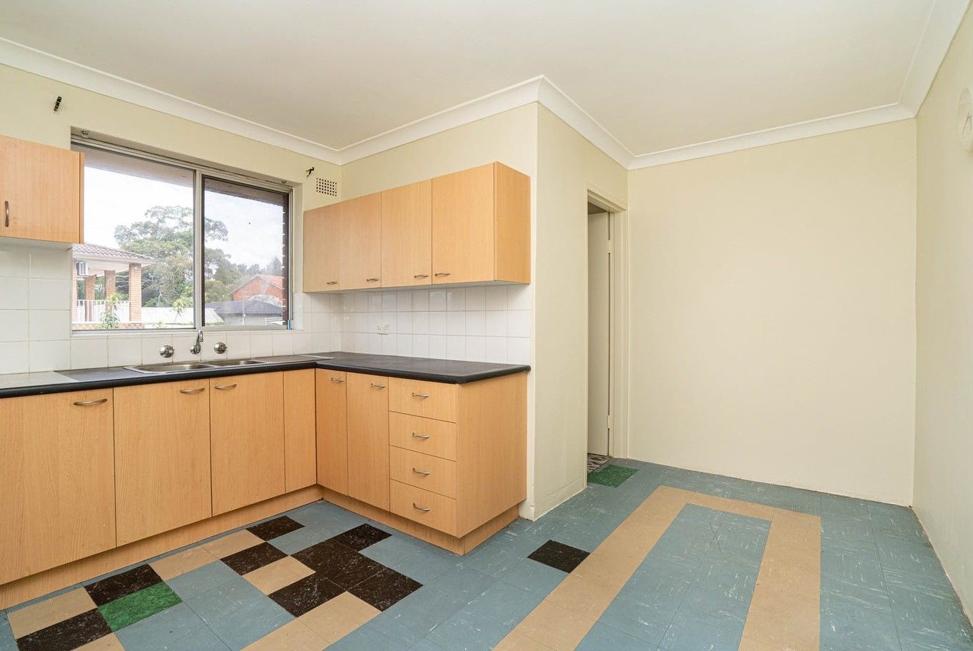 5/9 Ridgewell Street, Roselands NSW 2196 House For Rent 380 Domain