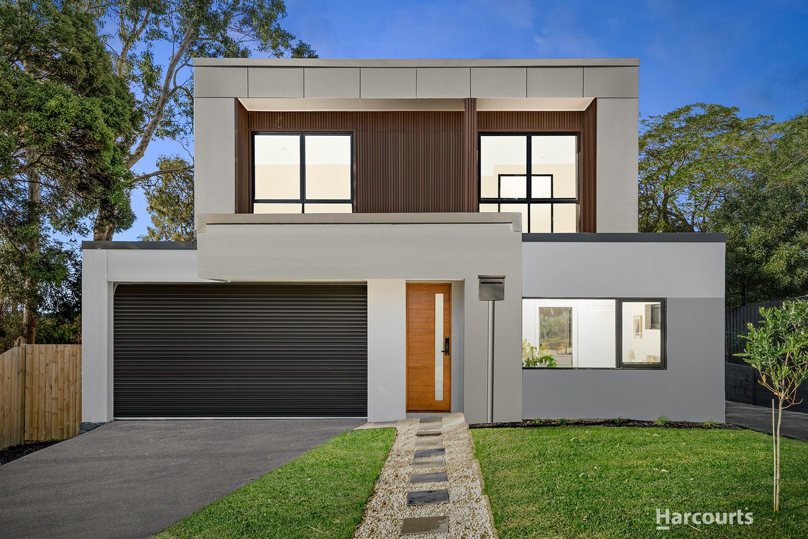 4 bedrooms Townhouse in 1/3 Fran Court TEMPLESTOWE LOWER VIC, 3107