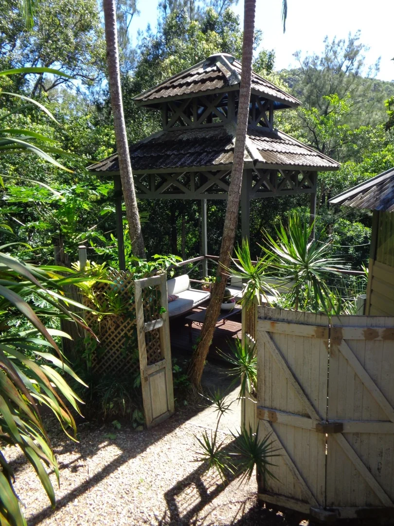 Additional image 11 of Uki NSW 2484