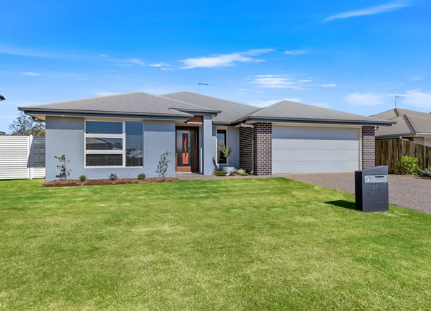 27 Bootes Street, Kearneys Spring QLD 4350