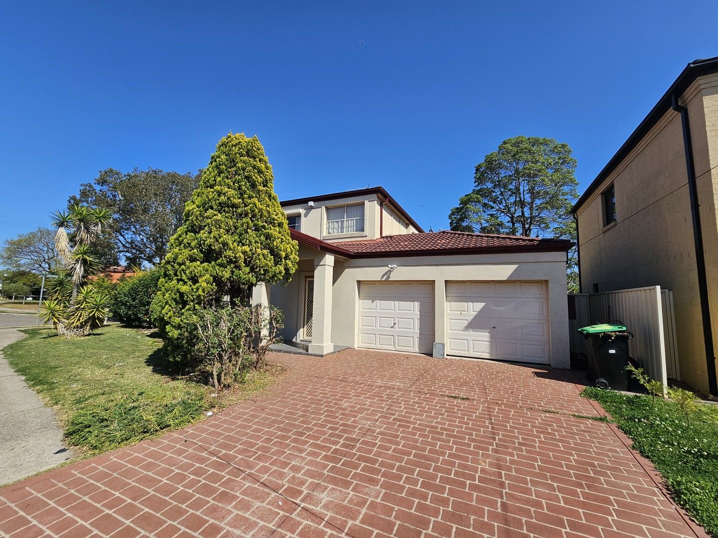 4A Tallowood Ave, Casula NSW 2170 House For Rent 950 Domain