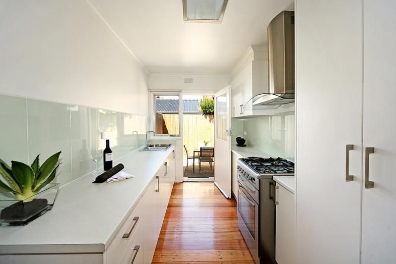 2 bedrooms Villa in 3/12 Leila Road CARNEGIE VIC, 3163