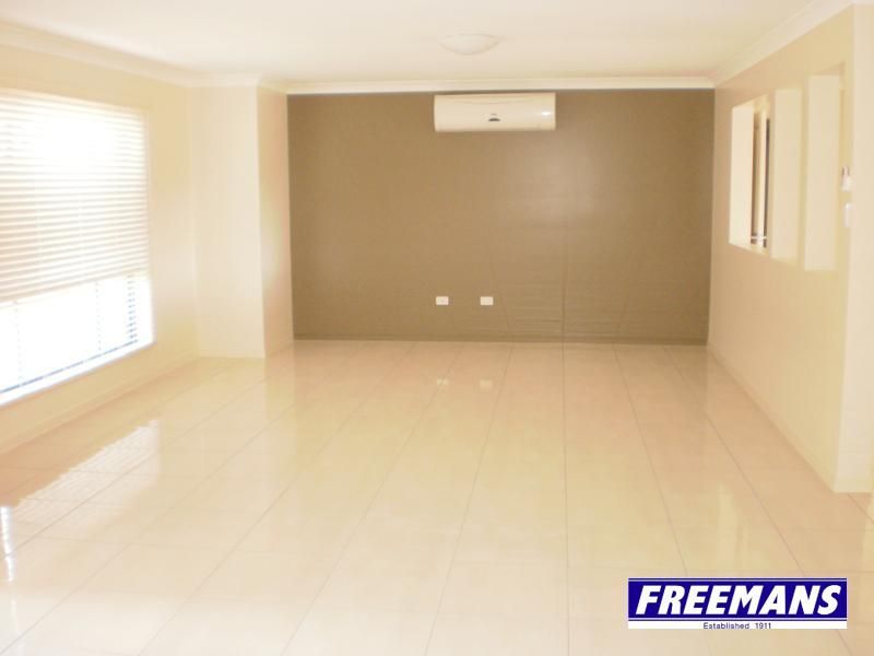 9-11 Diamond Court, Kingaroy QLD 4610, Image 2