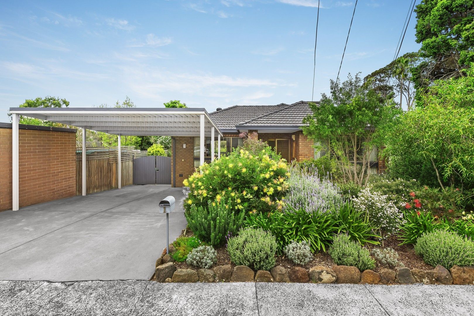 1 Desmond Court, Greensborough VIC 3088, Image 0