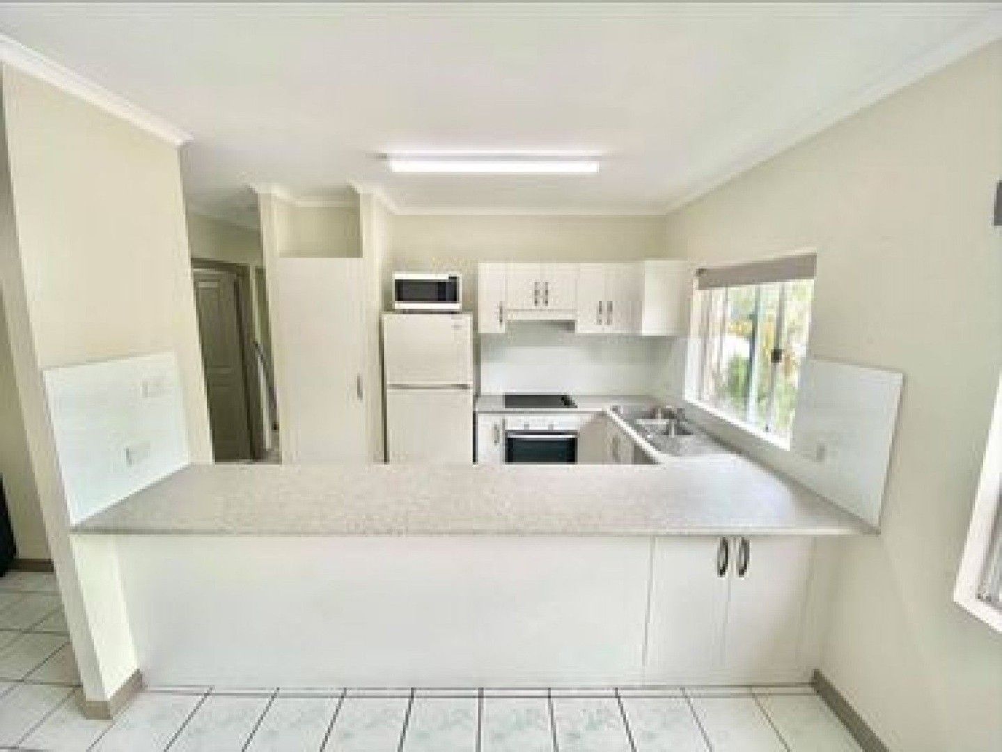 2 bedrooms Apartment / Unit / Flat in ID:21152681/193-199 Mayers Street MANOORA QLD, 4870