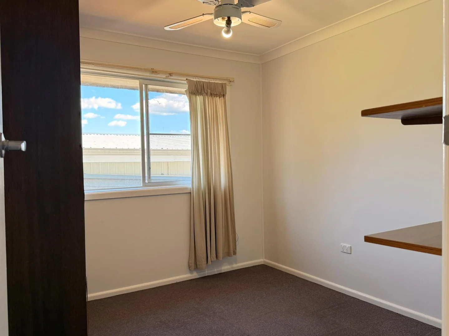 Additional image 8 of 21 Evans Parade, Parkes NSW 2870