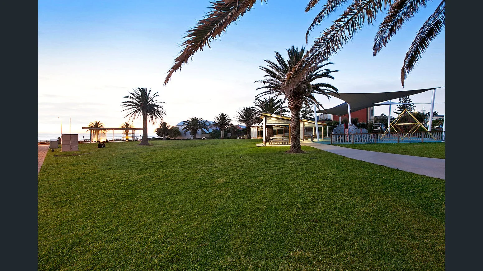 Additional image 6 of 4/32 Esplanade, Christies Beach SA 5165