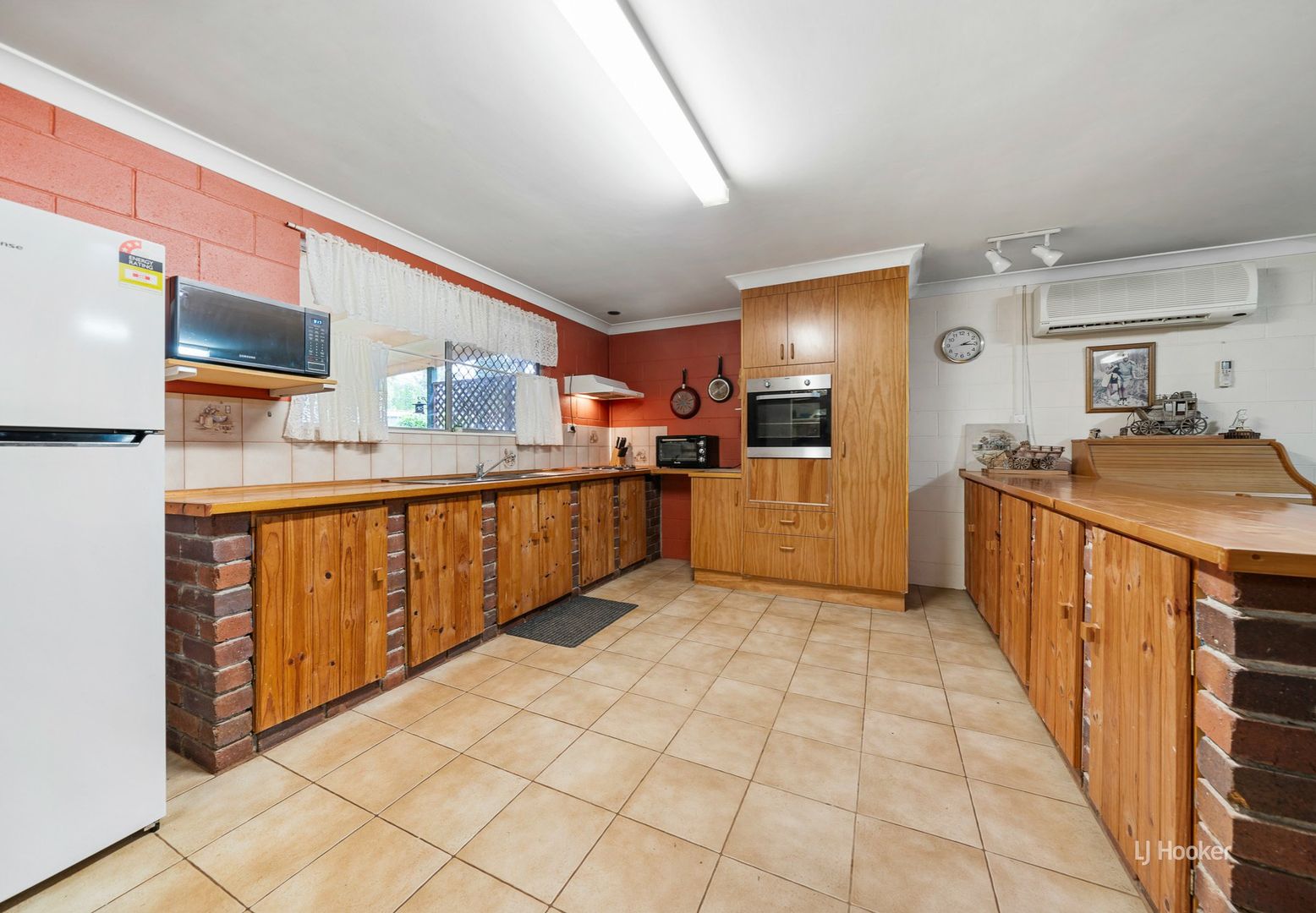 20 Brett Road, Blackbutt South QLD 4314, Image 2